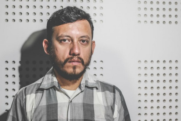 Rubén Espinosa fotógrafo amenazado de muerte en Veracruz y asesinado en el D.F, crimen sin justicia.