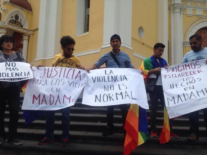 En protesta en Plaza Lerdo, piden justicia para los 4 muertos en bar gay de Xalapa Gay-690x518