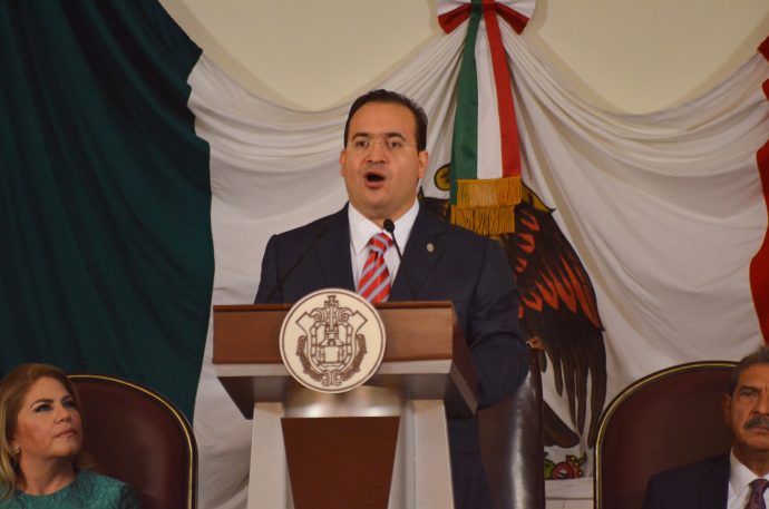 Duarte pretende quitar dos helicópteros a MAYL; Pide al Congreso donarlos al Fiscal Image-13-06-16-12-46-9-690x457