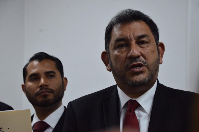 Amado Cruz Malpica líder de la bancada de MORENA ya sacó el cobre en la alianza con el PRI para negociar un fiscal rojo