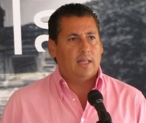 El "Guajolote", perdón, el "Cisne", Alberto Silva ahora quiere ser diputado federal