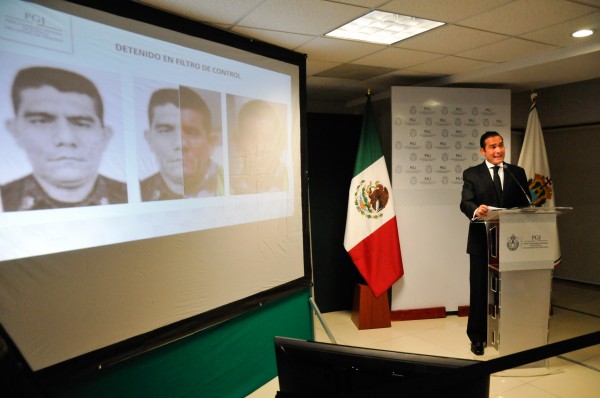 Luis Ángel Bravo ayer en conferencia de prensa/Fotover