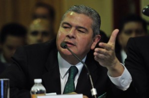 Mauricio Audirac evada explicar dónde están los recursos públicos y por qué no pagan deudas