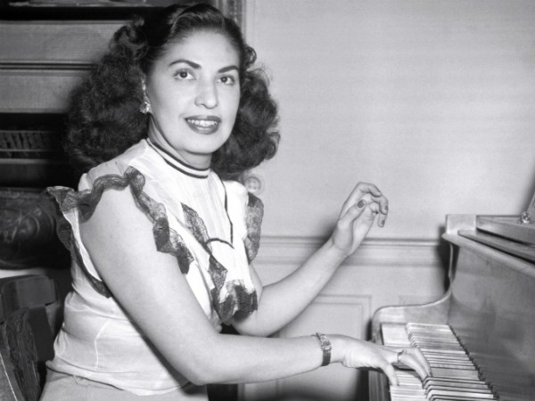 Consuelito Velázquez la compositora de "Bésame Mucho" la canción mexicana más famosa en todo el mundo