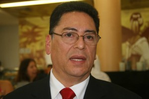 Luis Alberto García Leyton, "hay doble moral" entre quienes se oponen a que la mujer decida sobre su cuerpo dice