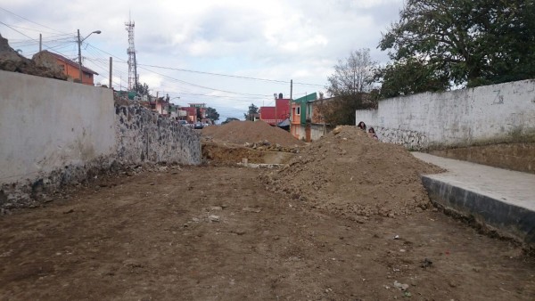 No hay paso de Jorge Serdán Sur a Lázaro Cárdenas/Plumas Libres