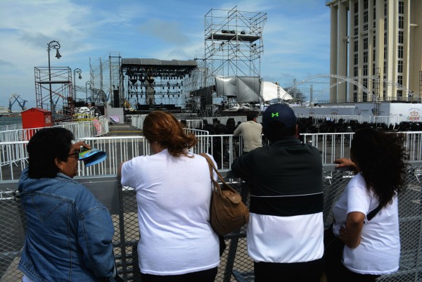 Había sido montado el escenario para el concierto de Luis Miguel/Fotover