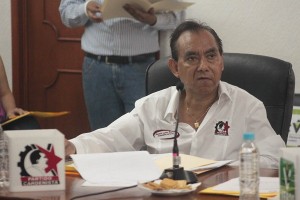 Antonio Luna otro de los alfiles del gobierno estatal para utilizar a los humildes