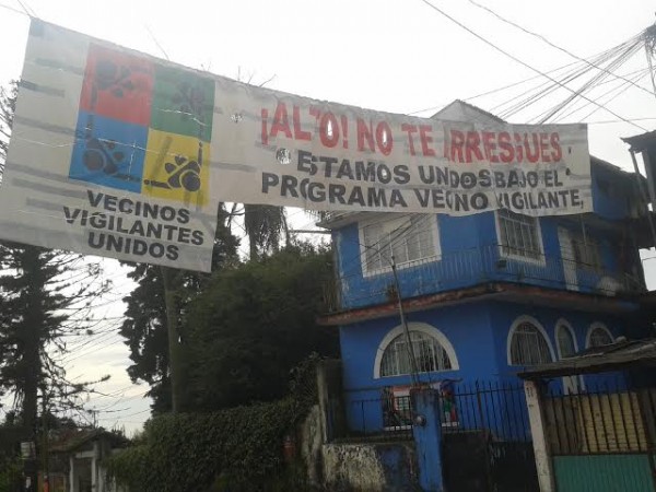 Ante la ineficacia de SSP para dar seguridad en Xalapa, más vecinos se siguen organizando para cuidar sus hogares/ Foto F.de Luna 