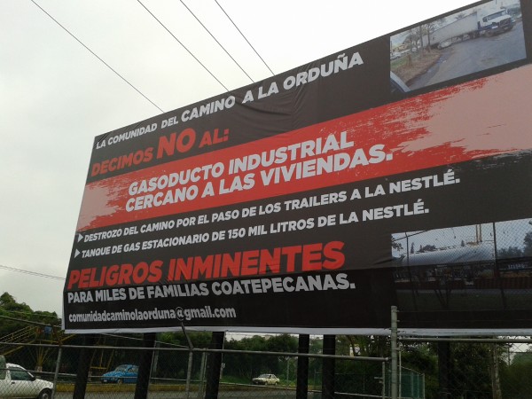 Espectacular colocado por los vecinos contra la pretensión de la empresa/Foto: Francisco de Luna