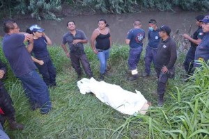 Continúan arrojando cuerpos a Río Blanco, ya parece cementerio