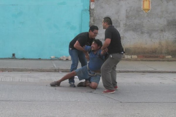En peliculesca persecución, lograron detener a delincuentes/ Foto Plumas Libres