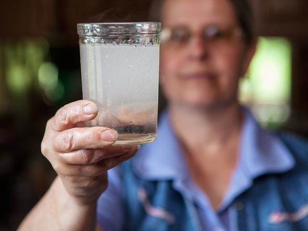 La contaminación del agua en región Tierra Blanca por fracking podría estar ocasionando los males de riñon