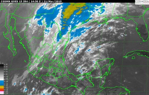 Tiempo caluroso con cielo despejado a medio nublado dominará la región con probabilidad de lluvia en Tamaulipas y zona montañosa de Veracruz. 