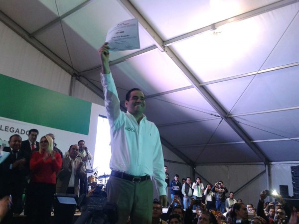 Adolfo Mota candidato de la coalición Partido Revolucionario Institucional (PRI) y Partido Verde Ecologista de México (PVEM)/Fotover
