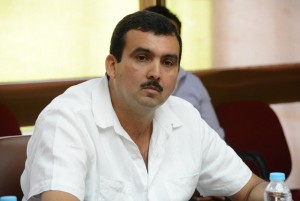 Juan René Chiunti pese a saqueos a su paso por alcaldia de Cosamaloapan, no ha sido detenido por su fuero como diputado