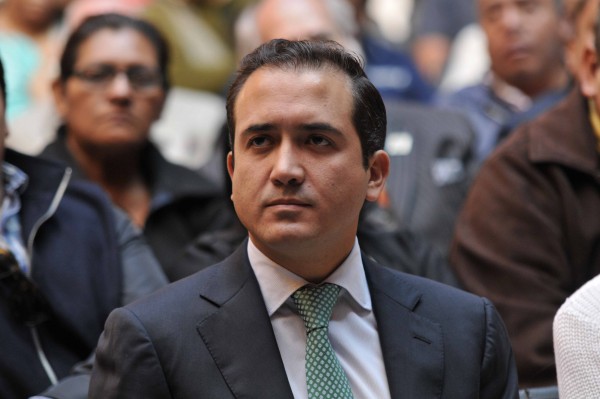Senador Fernando Yunes Márquez/Fotover