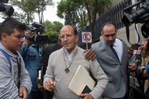 En respuesta a la exigencia del padre Alejandro Solalinde, el secretario de gobernación le mandó a cercar albergue Hermanos del Camino