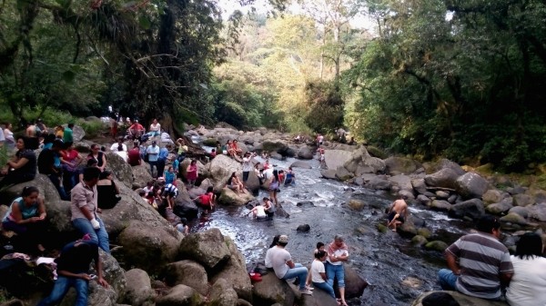El pasado domingo decenas de personas visitaron los arroyos de Xico/Fotover
