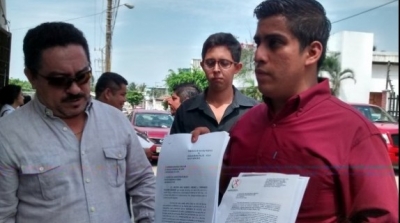 Héctor Jair Negrete ex reportero de TV Azteca víctima de policias corruptos de Agua Dulce