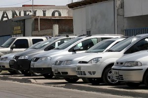 En complicidad con armadoras de autos, diputados del PRI pretenden obligar a ciudadanos a comprar autos cada 3 años si salen a carreteras federales