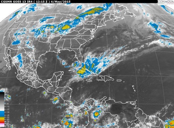 Persistirá el potencial para lluvias sobre regiones montañosas de Veracruz. Ambiente cálido a caluroso sobre la región de la costa