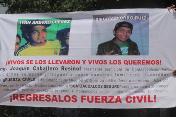 Familiares acusan a Fuerza Civil de levantar a jóvenes en la zona sur/ Foto Plumas Libres