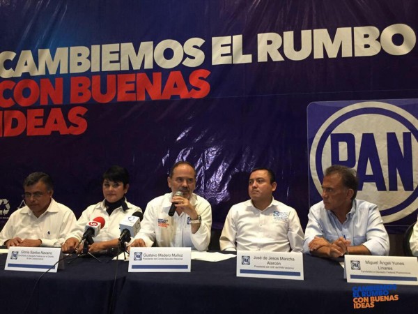 6 denuncias por saqueo de recursos públicos en Veracruz y PGR no hace nada, denuncia Gustavo Madero lider nacional del PAN