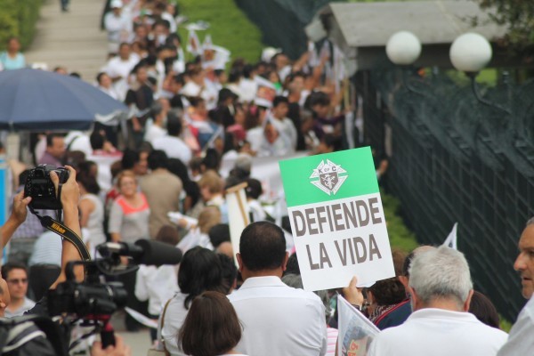 El arzobispado de Xalapa, ha sacado a la calle a ciudadanos para que presionen a diputados aprueben ley antiaborto/FOTOVER