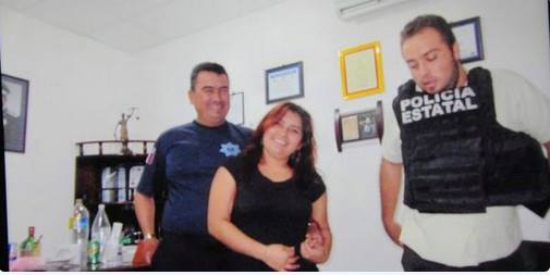 Las fotos de los policías fueron filtradas a las redes sociales/Foto tomada de facebook
