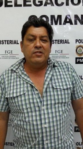 Javier Soberano Torres/Plumas Libres