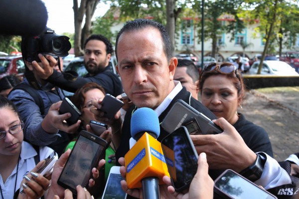 El titular de SSP dijo que no, no y que no va a renunciar a su cargo como demandan /Fotover
