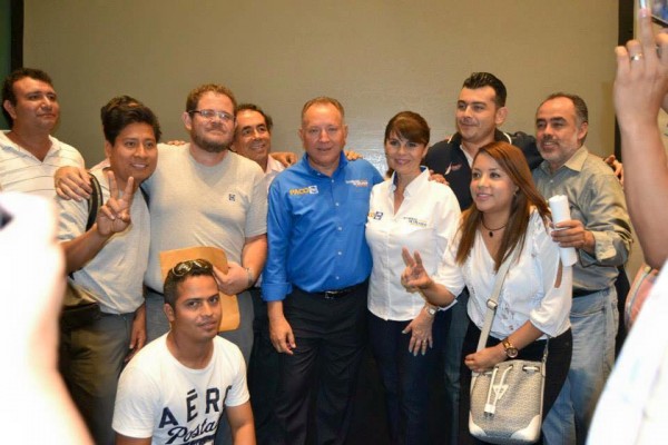 Francisco Gutiérrez de Velasco se declaró ganador irrefutable en el distrito de Boca del Río