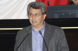 Fidel Robles diputado del PT