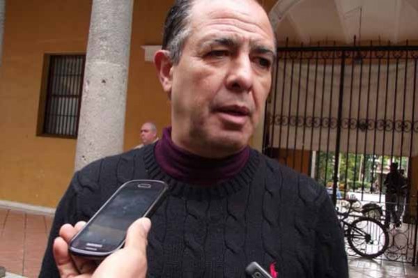 Roberto Pérez alcalde priísta de Coatepec, será desaforado para que enfrente a la justicia