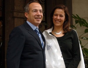 Felipe Calderón le entregó los Pinos al PRI, ¿tendrá amnesia?