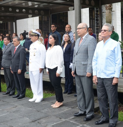 El oficial de la Primera Región Naval fue entrevistado en el marco de la celebración por el día de la Marina en Palacio Legislativo/Plumas Libres