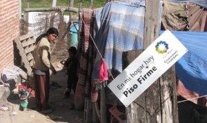 Mucho Piso Firme y la casa se está cayendo.