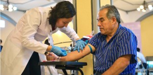 Muy poca gente acude a donar sangre y hace falta en hospitales