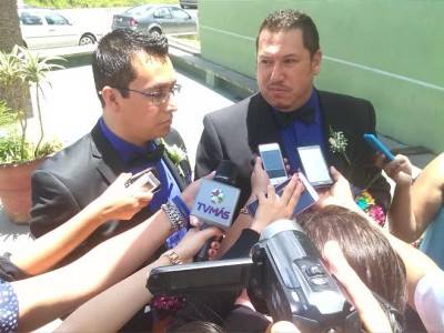 Cuauhtémoc Rafael Conde Avendaño y Noé García López se casaron esta tarde en Xalapa/ foto tomada de Facebook