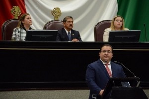 Javier Duarte sigue endeudando al estado con la venia de diputados locales