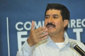 Javier Corral Jurado visitó Veracruz pero se hizo acompañar de rémoras como Victor Alejandro Vázquez ¡por ahí no!.