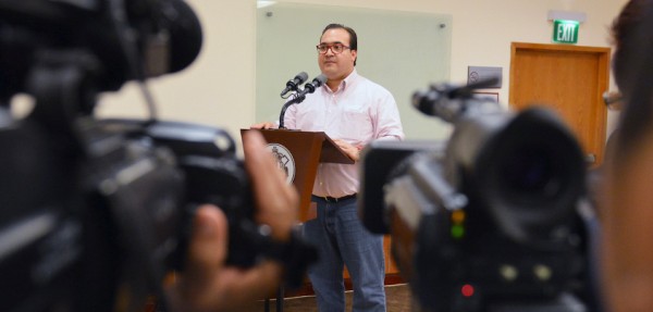 Javier Duarte insiste que existen algunos comunicadores con nexos "delincuenciales" como justificando lo que sucederá en el norte proximamente