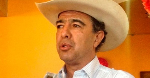 El PRI negoció con fiscal salida de Roberto Pérez pero no hay orden de arresto por lo que se le acusa