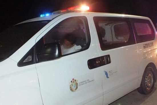 Esta puede ser una de las razones por las cuales la Procuraduría de Justicia del estado no resuelve ningún caso, sus agentes en vez de trabajar toman en exceso y se duermen en la calle/ Foto Juan Antonio Valencia
