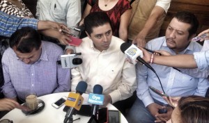 Rogelio Franco, lider del PRD rojo