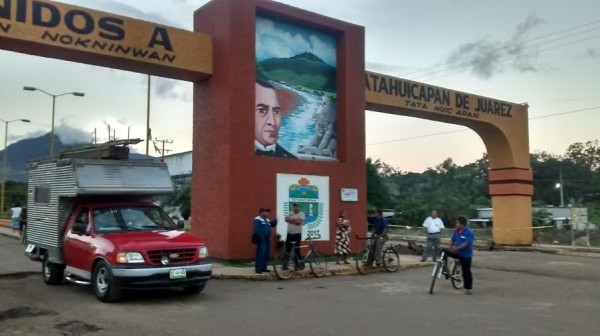René Hernández Luis es activista en contra de la construcción de hidroeléctricas en esta región de Veracruz/ Foto Plumas Libres