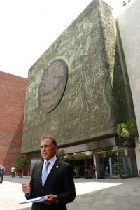 Miguel Ángel Yunes Linares de regreso en San Lázaro
