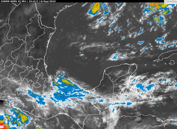 Continuará el potencial de lluvias puntualmente muy fuertes sobre las porciones media y sur del Estado de Veracruz en regiones montañosas colindantes con Puebla y Oaxaca.