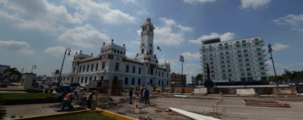03OCTUBRE2015 OBRAS MACROPLAZA BALUARTE CH2 L (2)